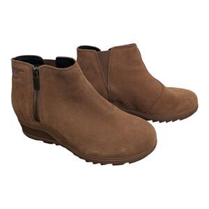 Minimalist Women's Sorel Suede Wedge Ankle Boot 8.5